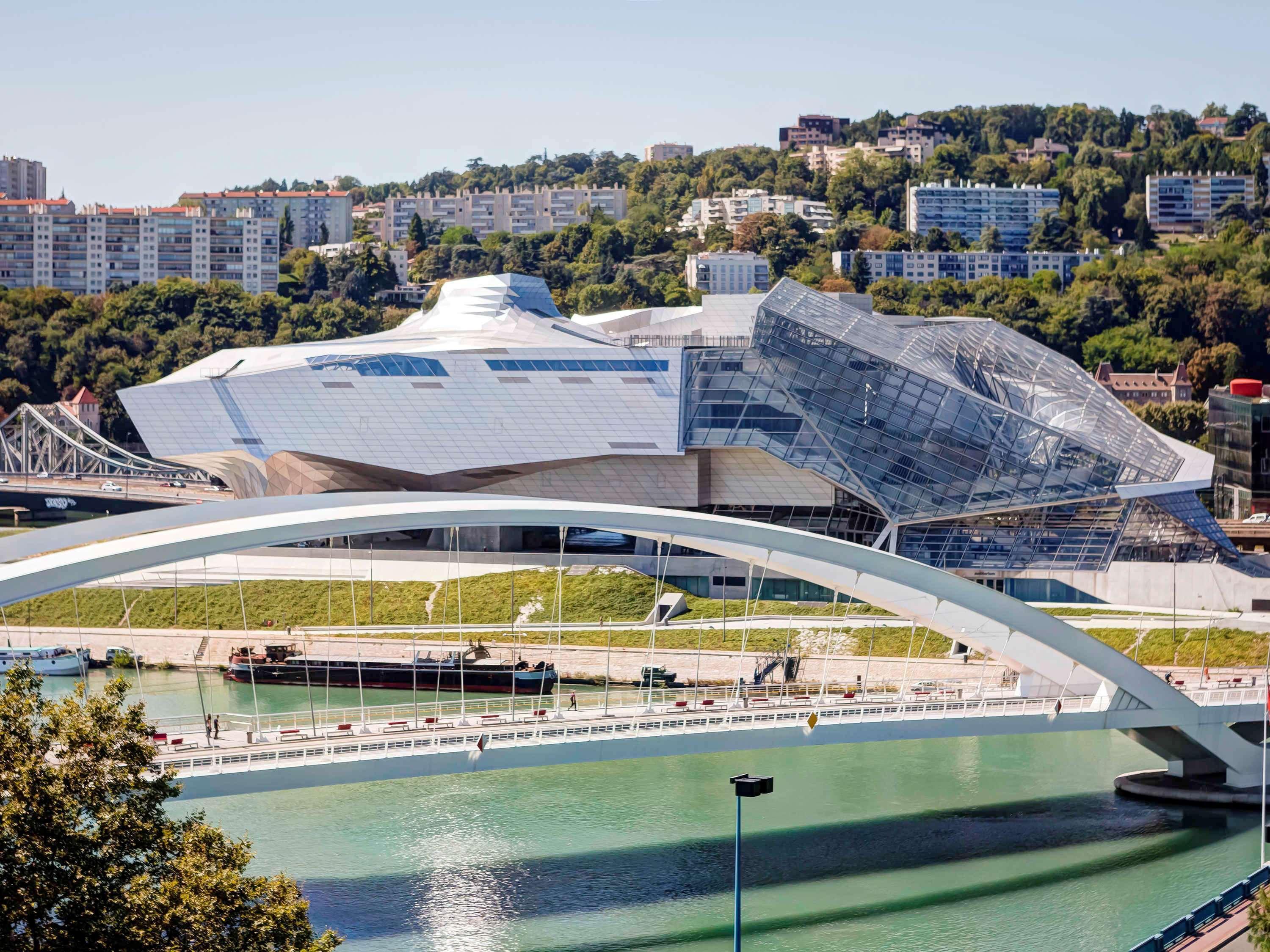 Novotel Lyon Gerland Musee Des Confluences Exterior photo